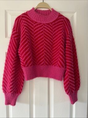 Sassy shortcake Pink Fuzzy zigzag pattern Sweater